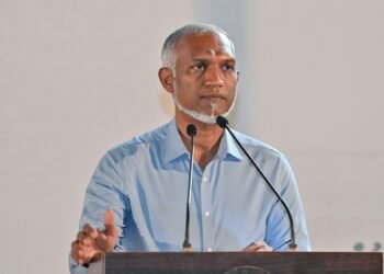 ކައުންސިލްތަކަށް ޓެކްސް އާމްދަނީގެ ބައެއް ލިބޭނޭގޮތް ހަދައިދޭނަން: ރައީސް