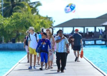 ޖެނުއަރީ މަހު ދިވެހިރާއްޖެއަށް 200,000 އަށްވުރެ ގިނަ ފަތުރުވެރިން