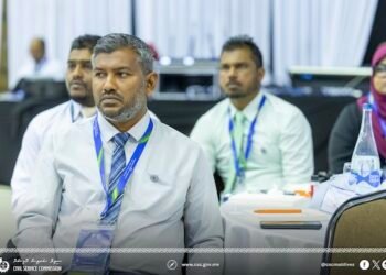 ނިޒާމު ސާފުކުރުމުގެ ބާރު އޮތީ ސިވިލް ސާވަންޓުންގެ އަތްމަތީގައި